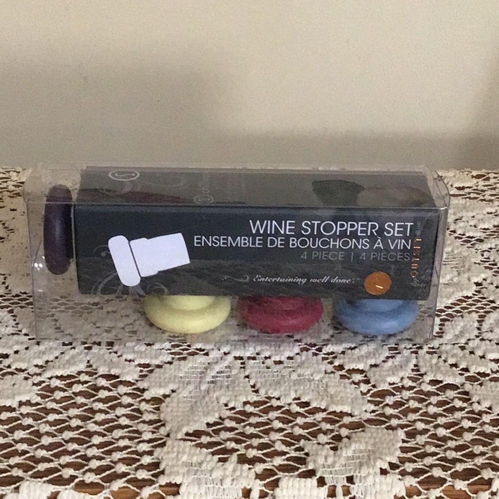 NWOT Wine Stoppers
